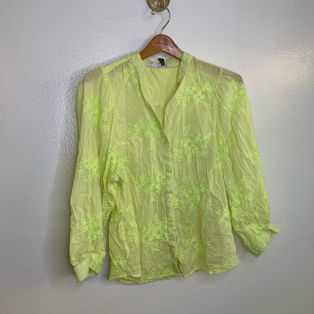 Anthropologie Pilcro Neon Yellow Floral Embroidered Blouse M - Picture 2 of 8